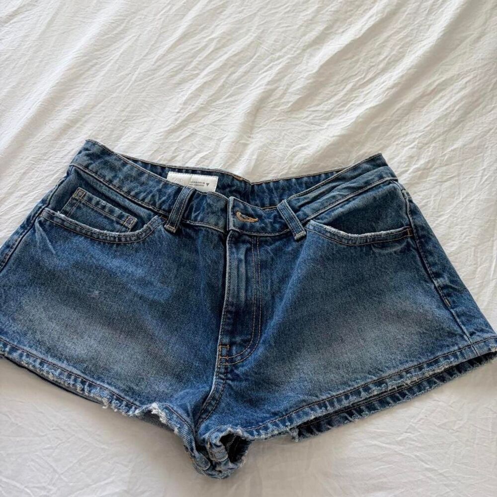 ZARA Low Rise Mini Shorts Y2K 2000s Size 6 Womens Denim